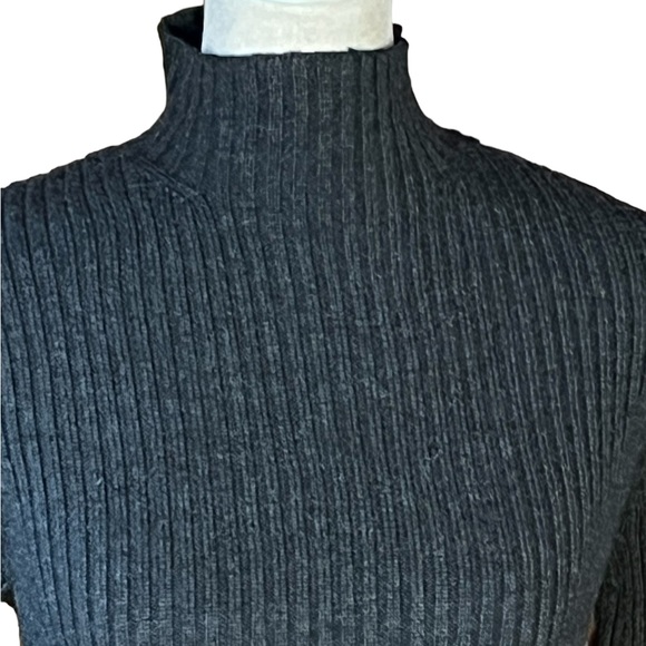 EILEEN FISHER DARK GREY MERINO WOOL RIBBED MOCK TURTLENECK SWEATER GREAT COND XS - Picture 3 of 9
